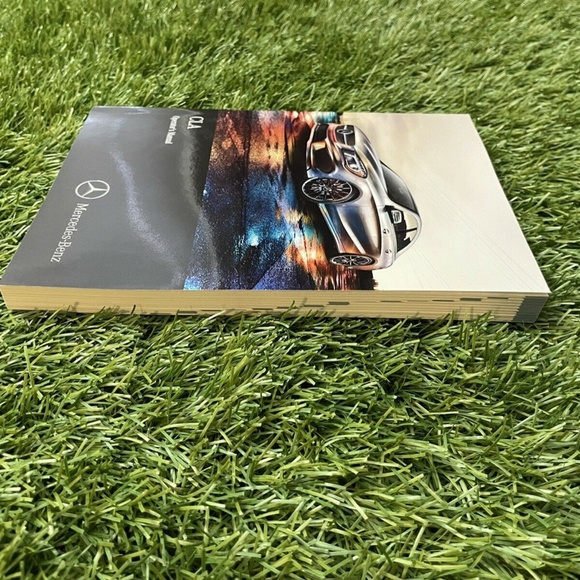 2016 Mercedes-Benz CLA Owners Manual (CLA45 AMG, CLA250 4MATIC) - Picture 3 of 11